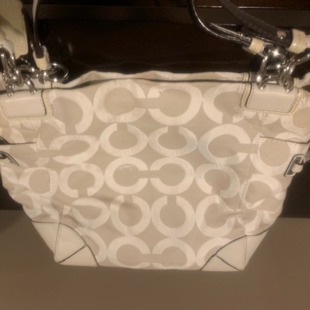 Coach Peyton Op Art Beige White Signature Tote Bag